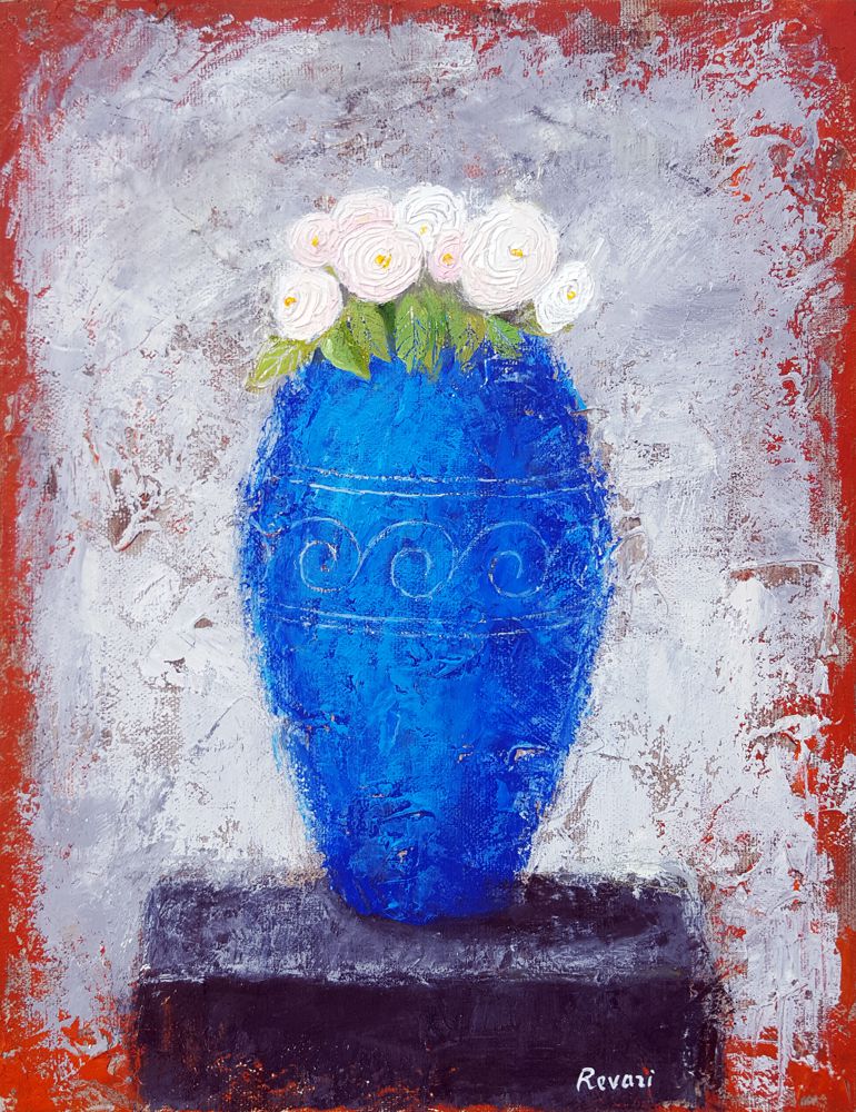 青い花瓶にバラ